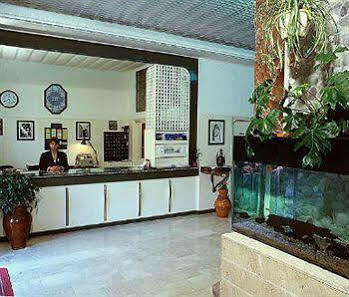 Kennedy Hotel 3*